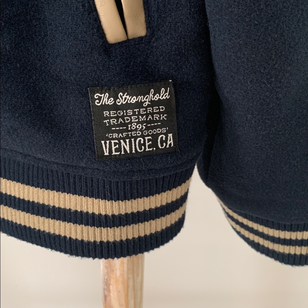 THE STRONGHOLD | XL | VARSITY JACKET - Picture 5 of 9